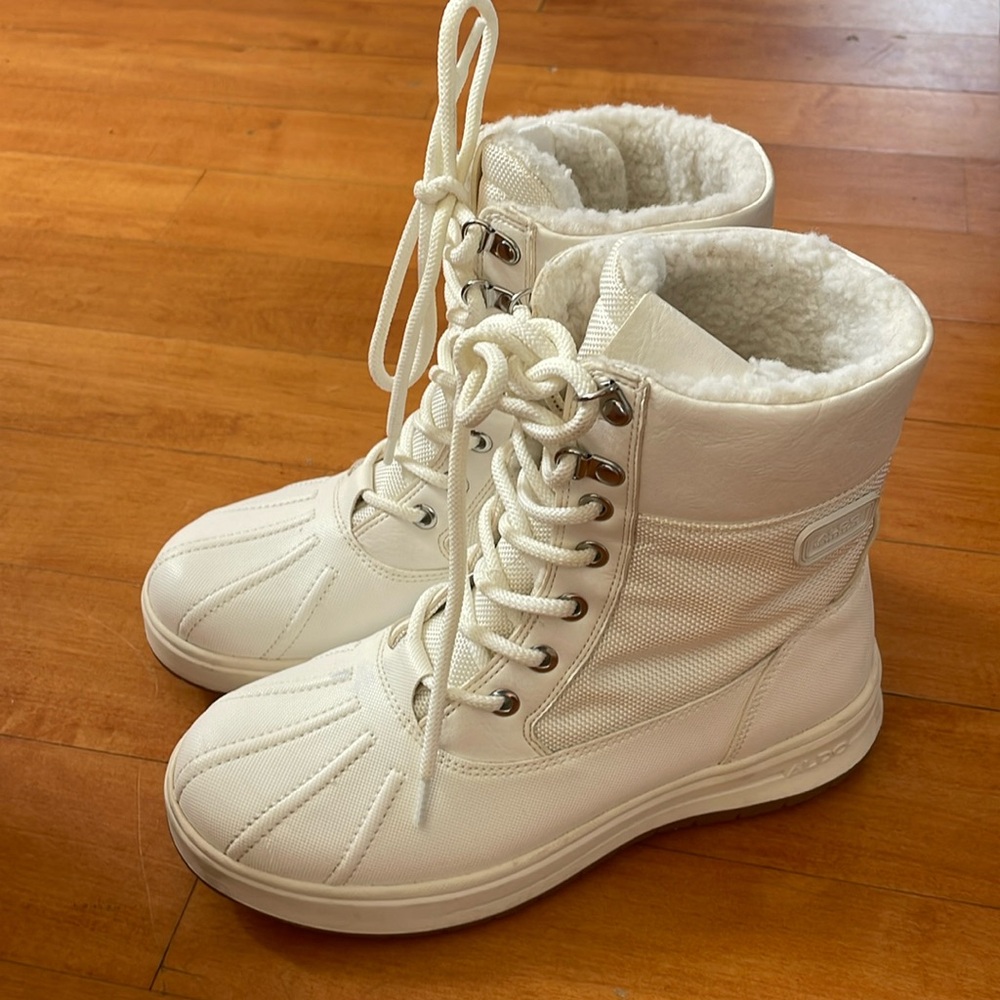 Women’s winter boots